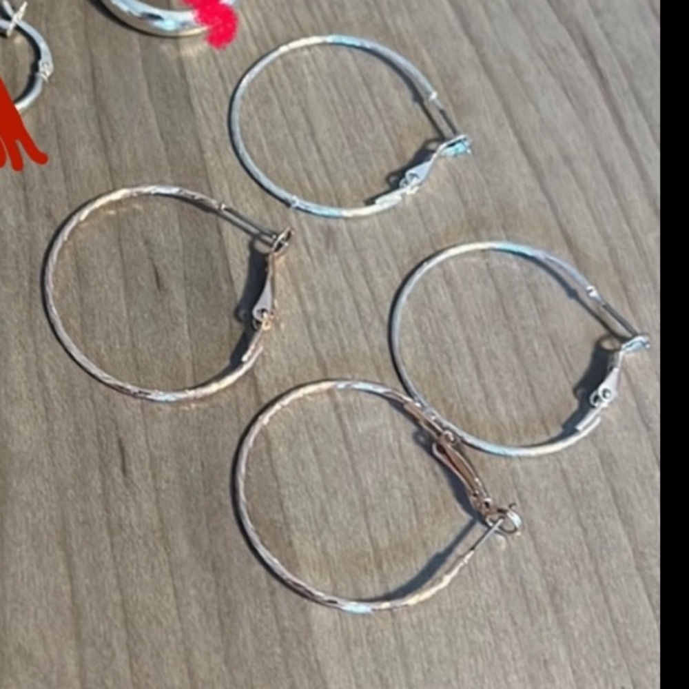Hoop earrings [2 pairs in bundle]